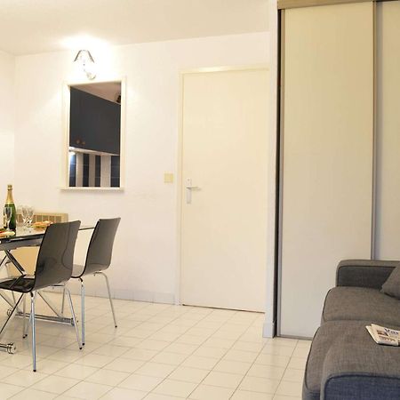 Studio Cabine A 200M De Port Frejus, Plage, Commerces, Terrasse, 4 Couchages, Menage Inclus - Fr-1-226A-31 Eksteriør billede